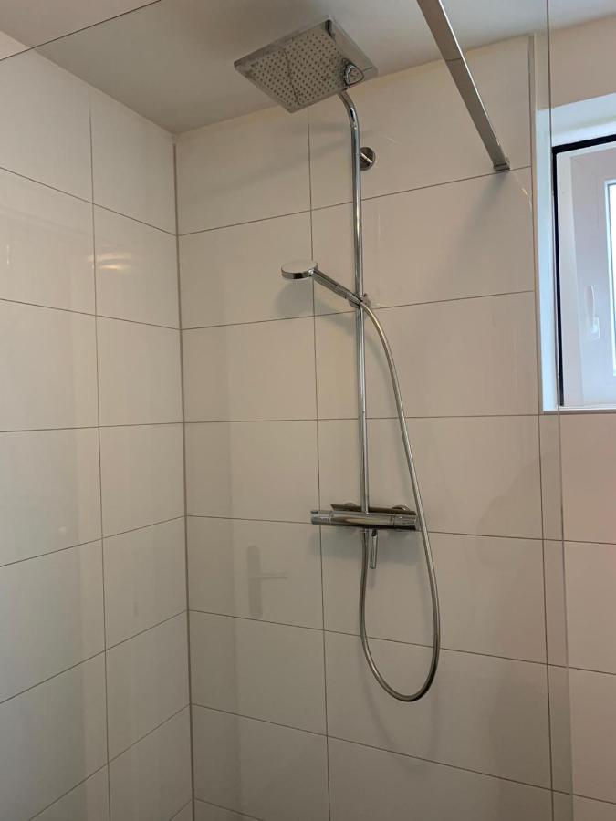 Ferienwohnung Gemütlich wohnen zwischen Köln und Düsseldorf Leverkusen Exterior foto