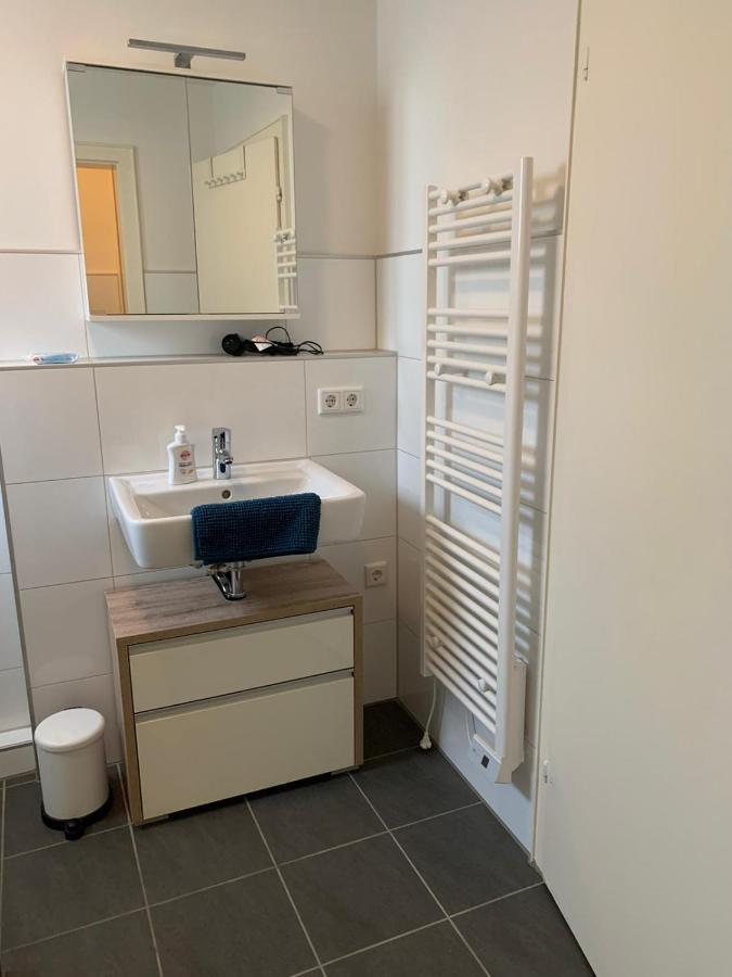 Ferienwohnung Gemütlich wohnen zwischen Köln und Düsseldorf Leverkusen Exterior foto